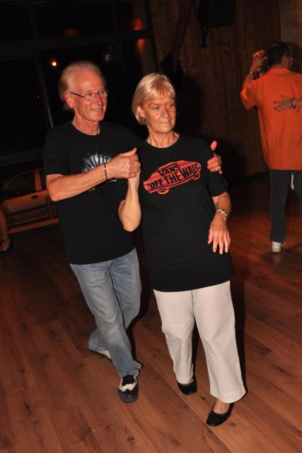 min 2010 10 10 station danse 406